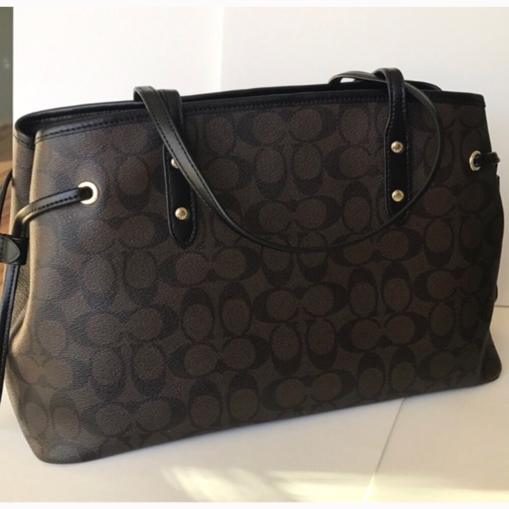 🆕🌷Coach carryalldrawstring tote shoulder bag - Picture 7 of 8